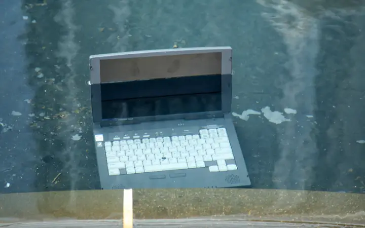 UK Flood Victims Need Reliable Resource for Data Recovery