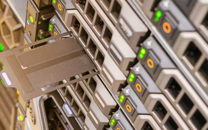 Rescuing Financial Data from a Failed RAID 5 Server
