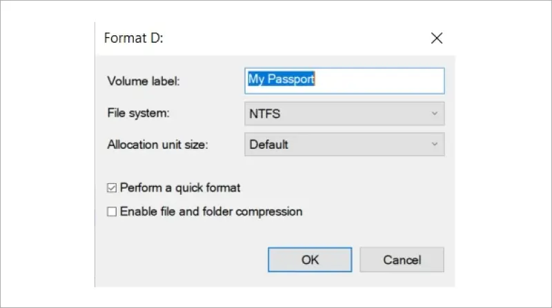 A screenshot showing the location of the volume label text field in Disk Management.