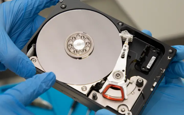 Hidden Danger of Unsanitized Hard Drives