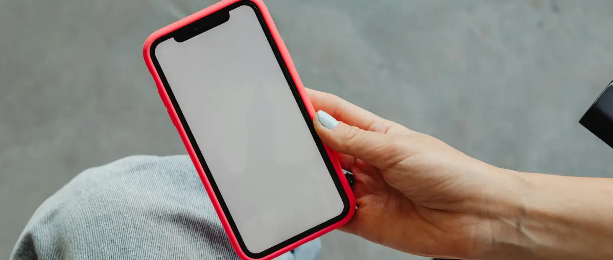 iPhone stuck on a white screen