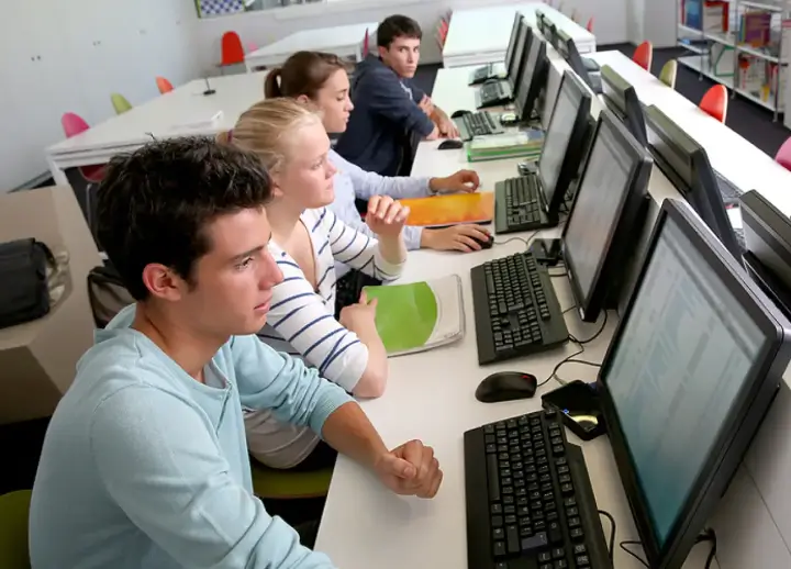 Student's Guide to Internet Security & Safety