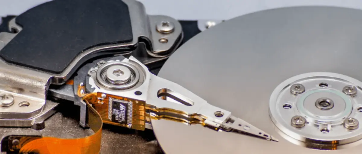 Choosing Between CMR and SMR Technology in Hard Drives