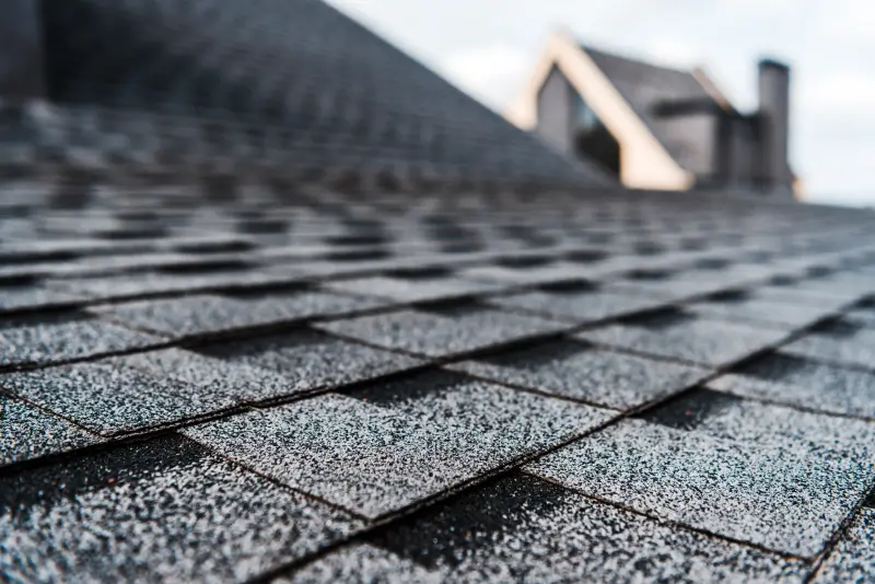An image of a shingled roof to represent the overlapping tracks of an SMR drive.
